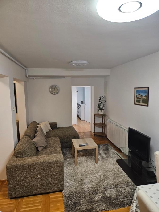 Apartman Cresnar Загреб Экстерьер фото